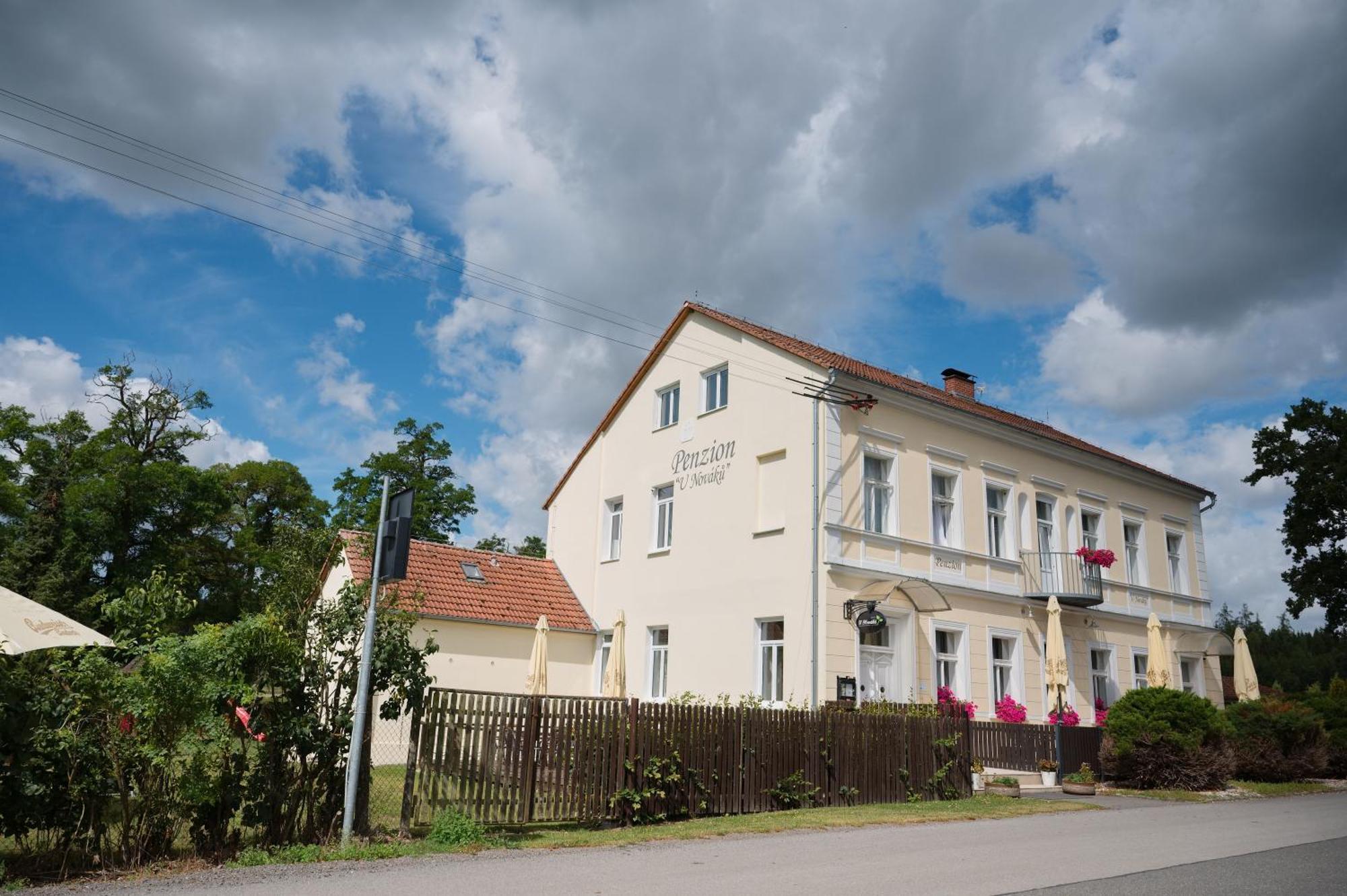 Penzion U Nováků Kozli u Orlika Exterior foto